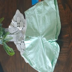 NWT Columbia PFG shorts